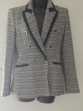 Zara Black & White Textured Blazer Women's XS Classic Tweed Style